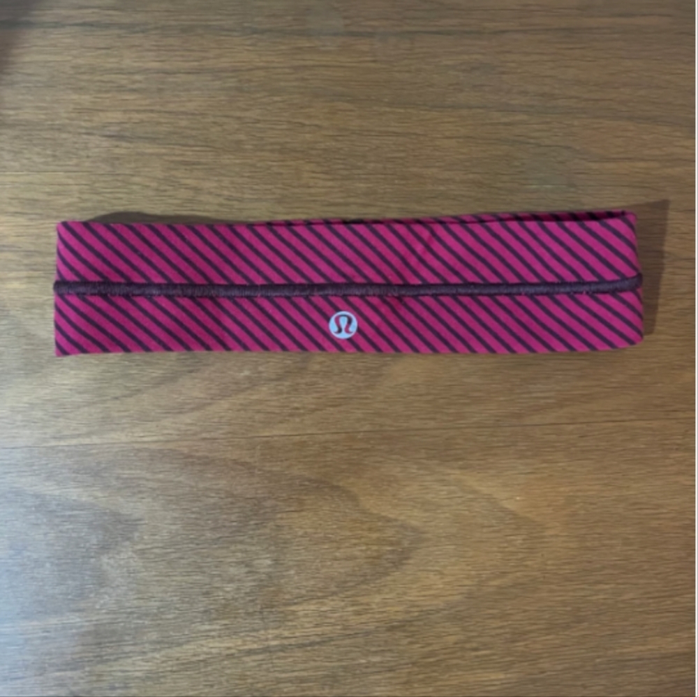 NWOT Lululemon Anti-slip Headband Maroon